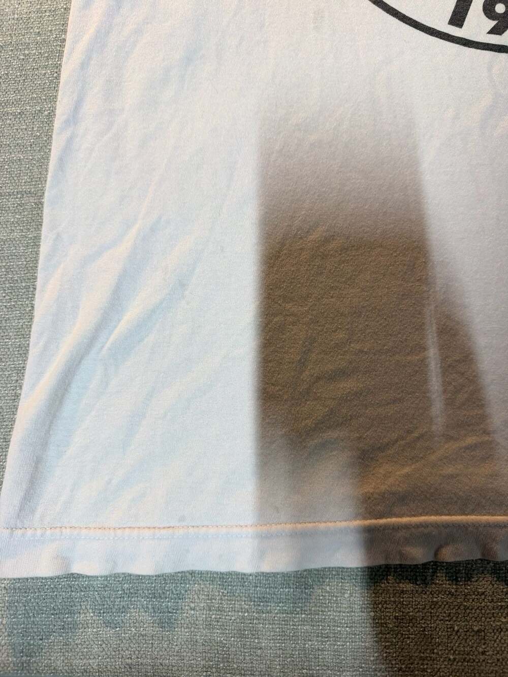 Foo Fighters 1995 Circle Logo White Graphic T-Shirt - Picture 6 of 12